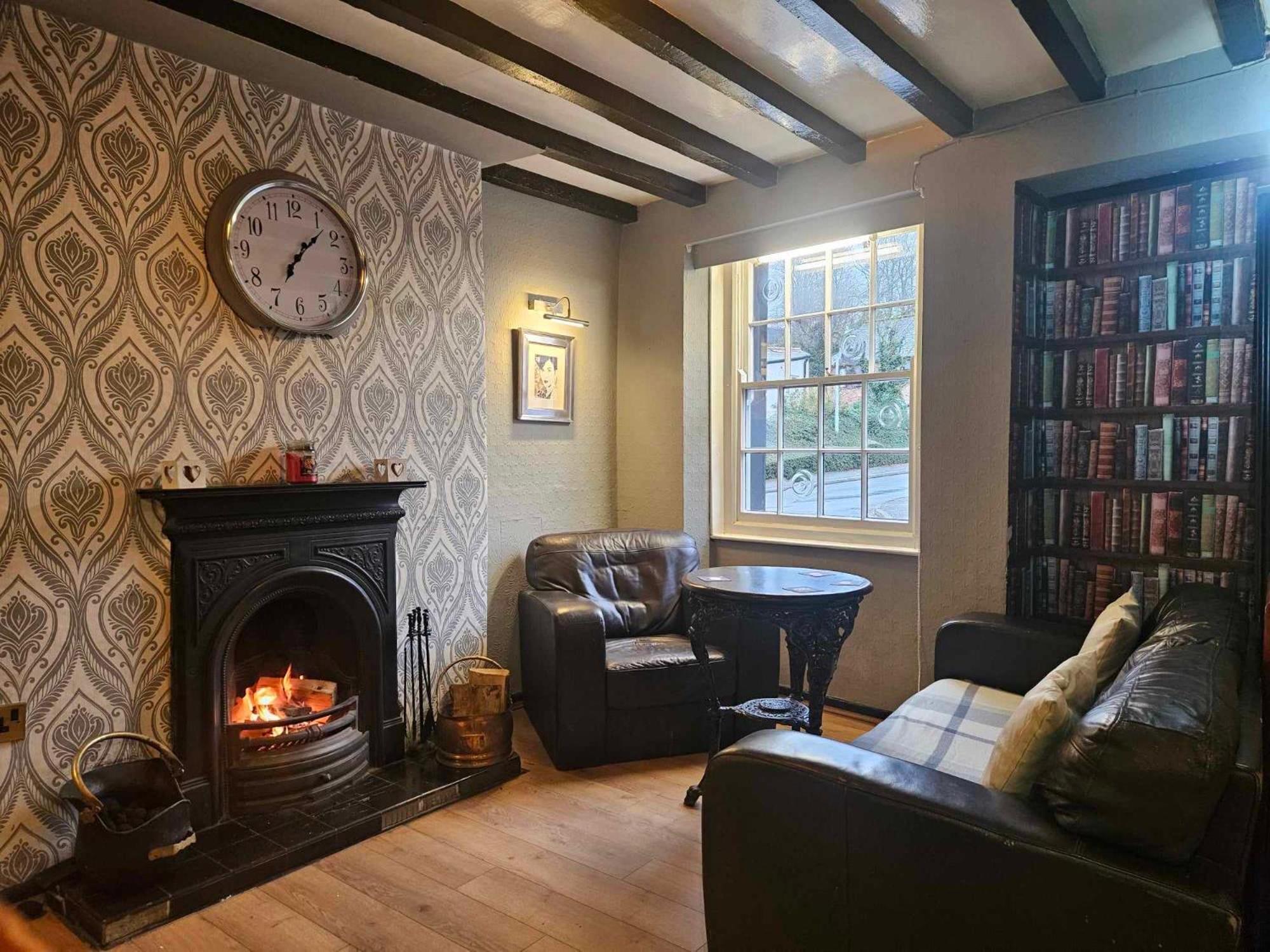 Prince Of Wales Pub And Accommodation Llangollen Eksteriør bilde